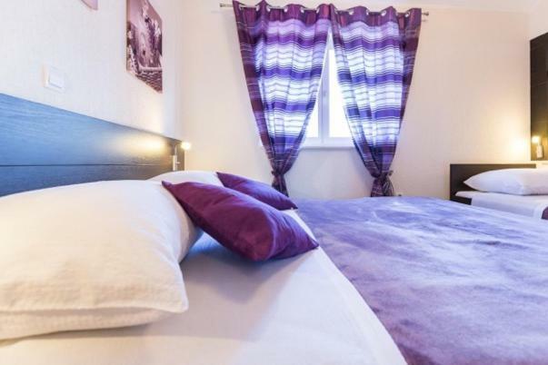 Niki Apartament *