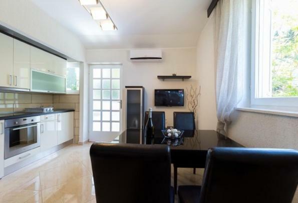 Apartament Niki